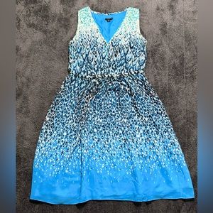 Ann Taylor Sleeveless V-Neck Dress Size 4